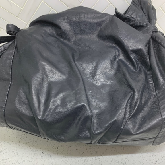 ❌SOLD❌ Gucci Hysteria Black Leather Calf Skin Hobo Bag - Picture 4 of 8